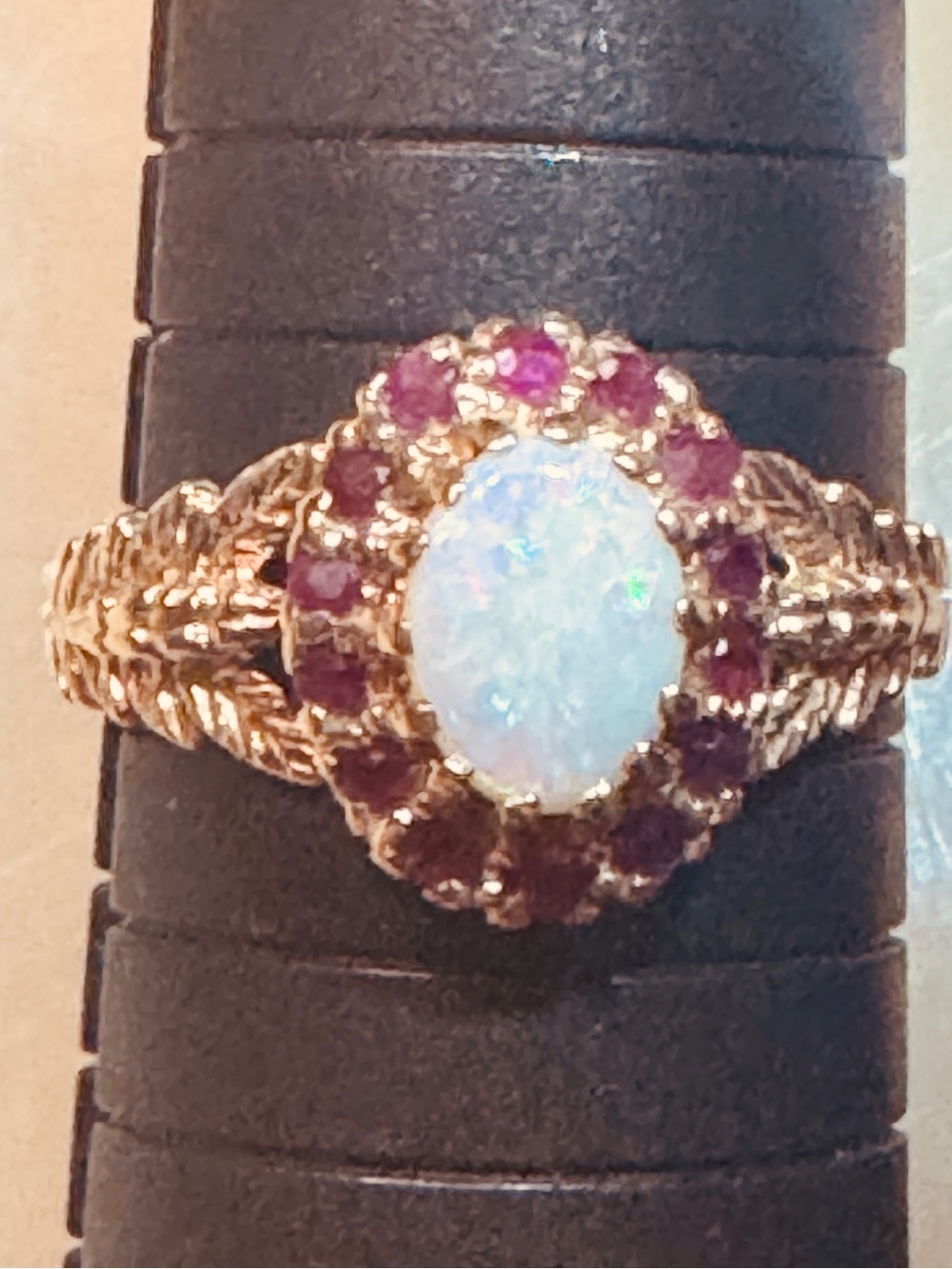 Stunning Vintage 10K Solid Gold Opal & Ruby Halo Ring - Embossed Leaf Band!